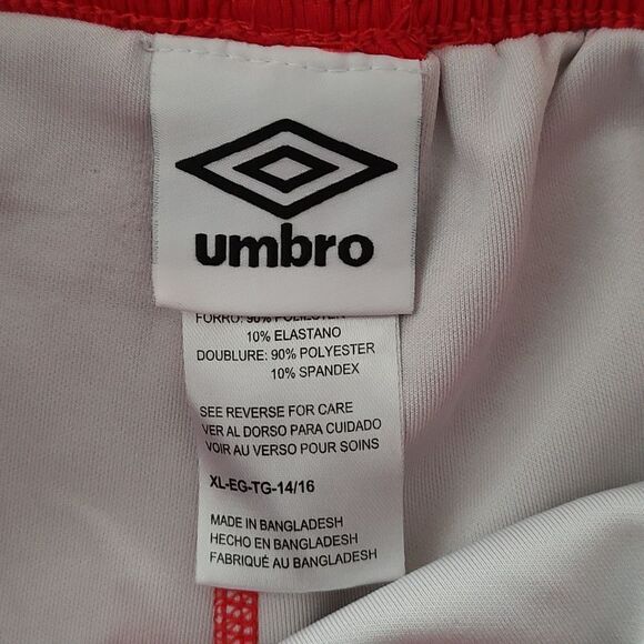 Umbro Girls 2 in 1 Red Training Shorts.  Sz XL (14-16) NWOT - Picture 4 of 4